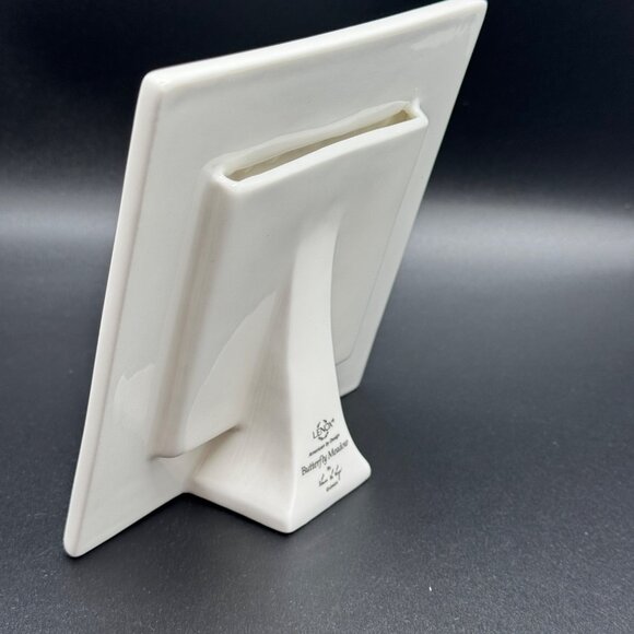 Lenox Butterfly Meadow Photo Frame-Holds 3" X 3" - Picture 4 of 11